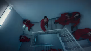 La Casa de Papel: Kore 1. Sezon 8. Bölüm izle