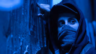 La valla 1. Sezon 9. Bölüm izle