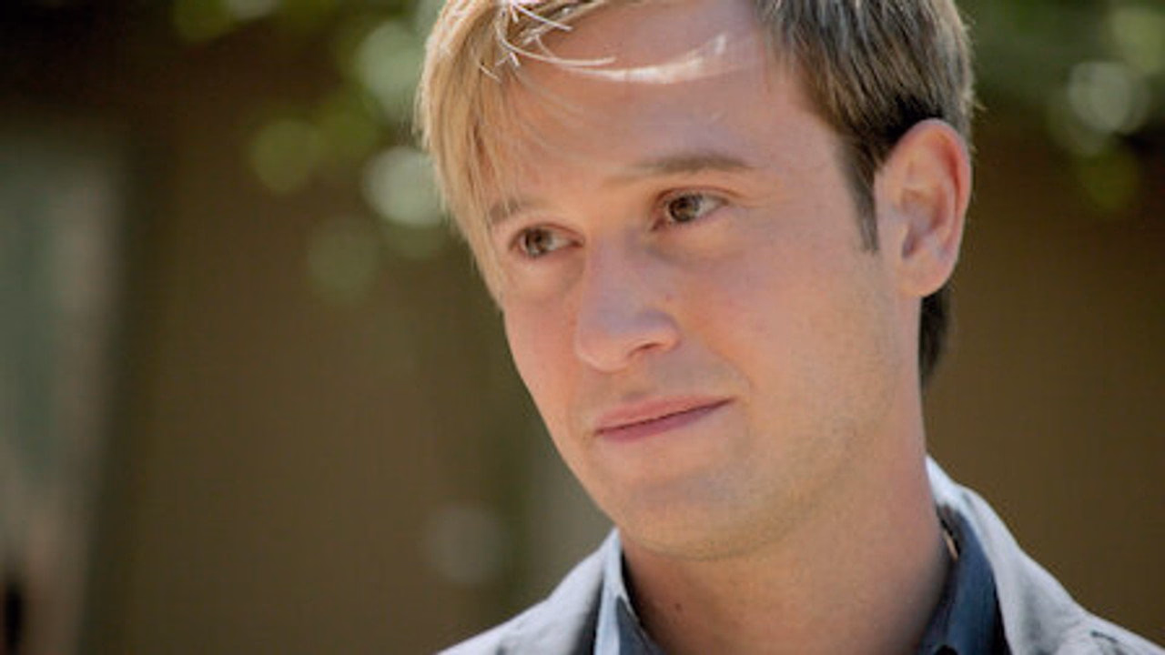 Life After Death with Tyler Henry 1. Sezon 6. Bölüm izle