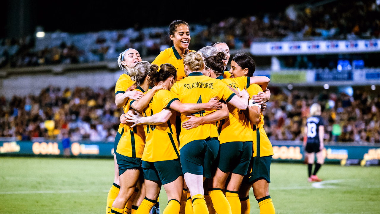 Matildas: The World at Our Feet 1. Sezon 3. Bölüm izle