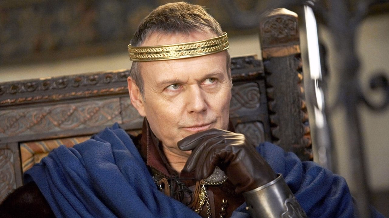 Merlin 1. Sezon 1. Bölüm izle