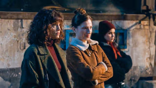 Mira: Her Şey Yolundaymış Gibi 1. Sezon 2. Bölüm izle