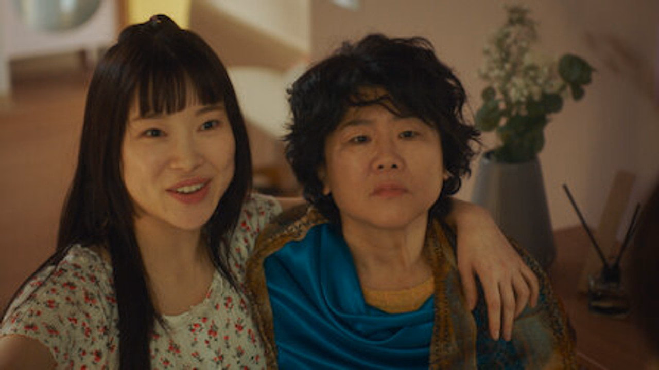 Miss Night and Day 1. Sezon 6. Bölüm izle