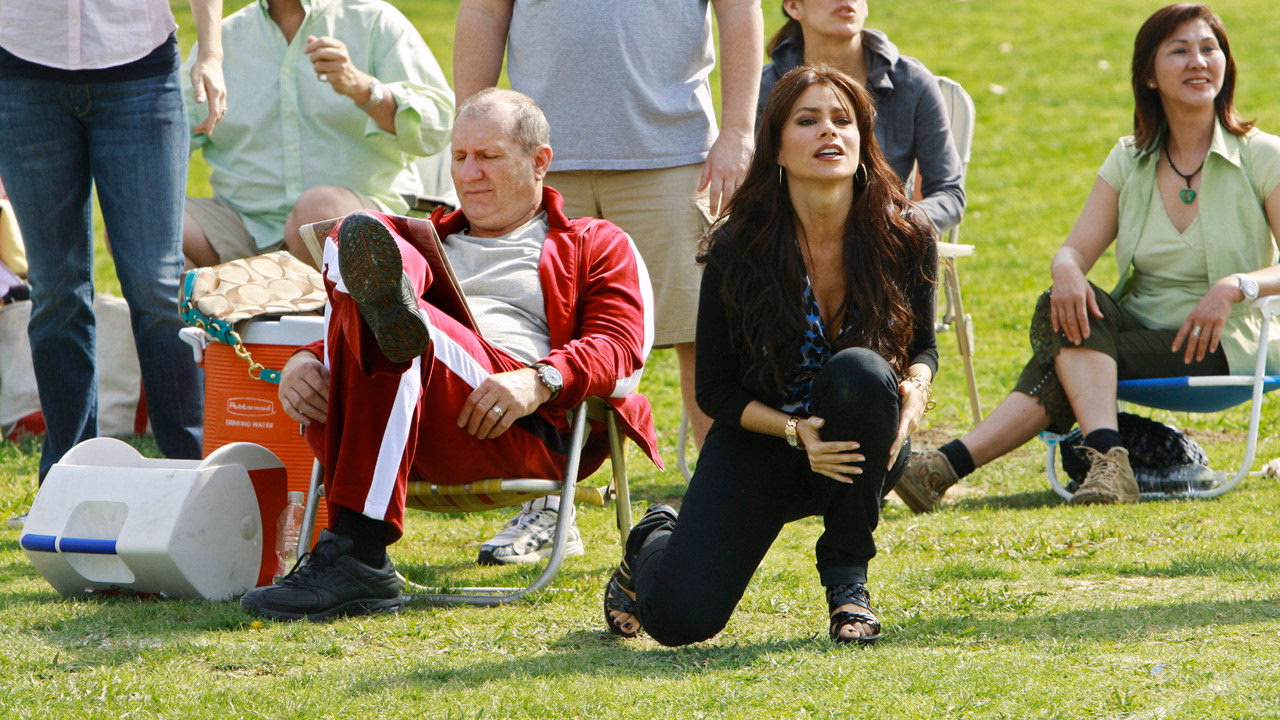 Modern Family 1. Sezon 1. Bölüm izle