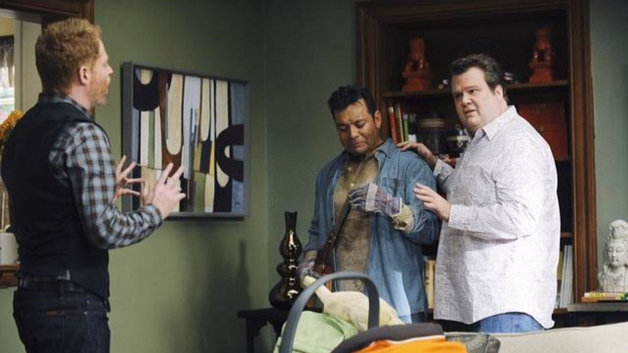 Modern Family 1. Sezon 12. Bölüm izle