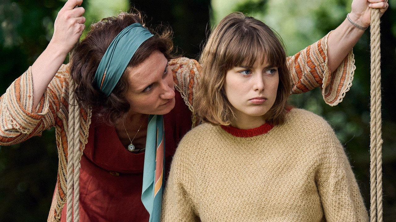 Outrageous 1. Sezon 5. Bölüm izle