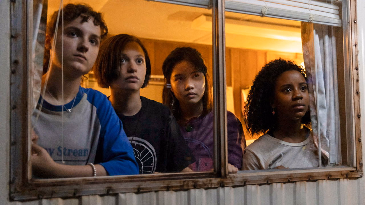 Paper Girls 1. Sezon 5. Bölüm izle