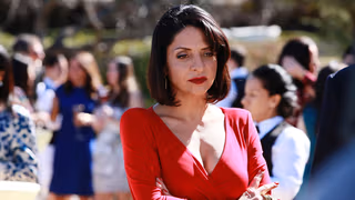 Queen of the South 1. Sezon 10. Bölüm izle