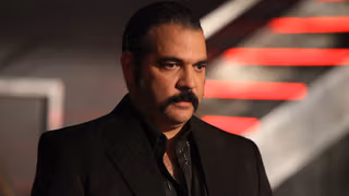 Queen of the South 1. Sezon 3. Bölüm izle