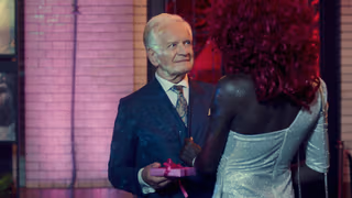 Queen 1. Sezon 1. Bölüm izle