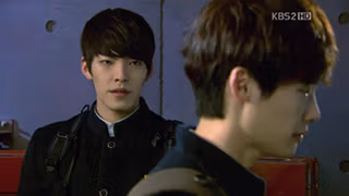 School 2013 1. Sezon 7. Bölüm izle