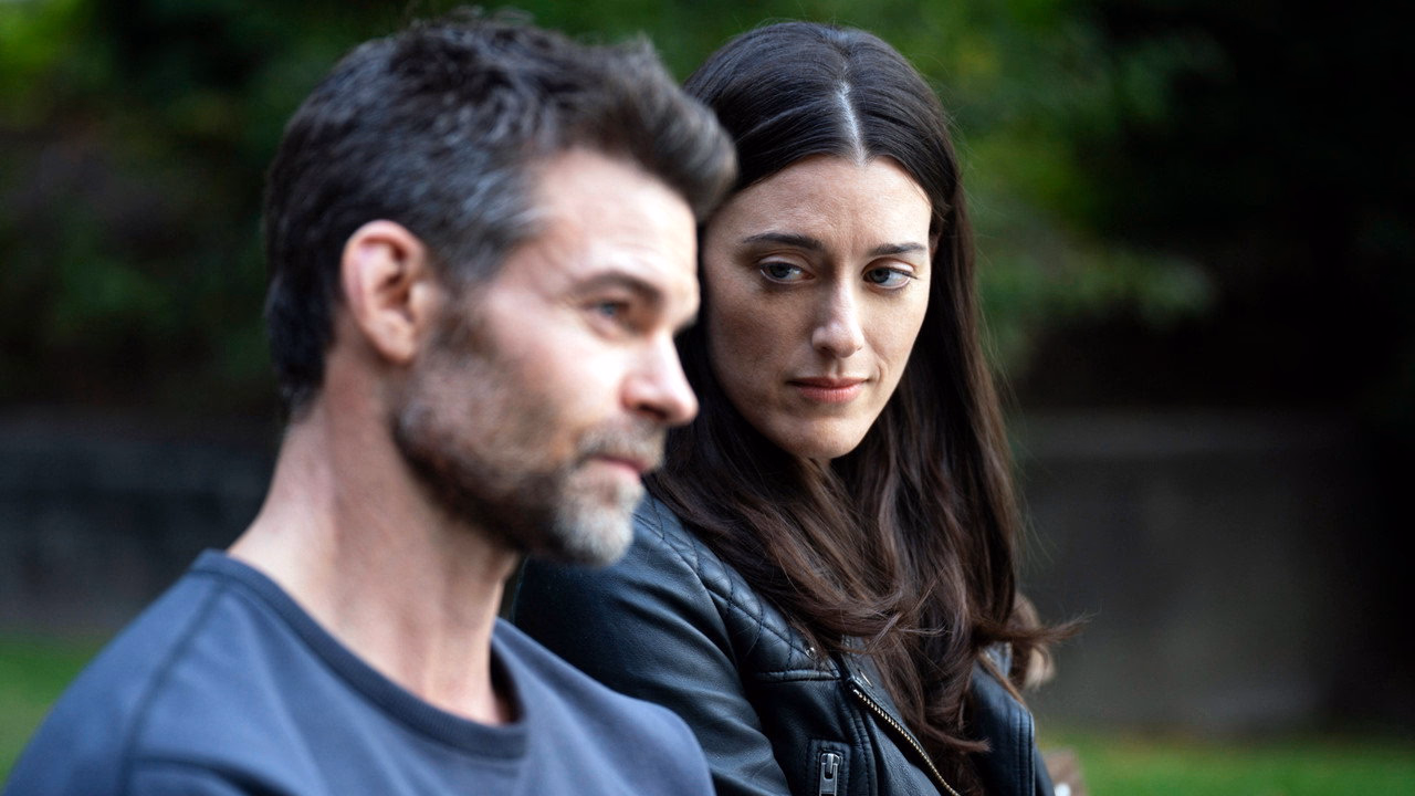 Sight Unseen 1. Sezon 4. Bölüm izle