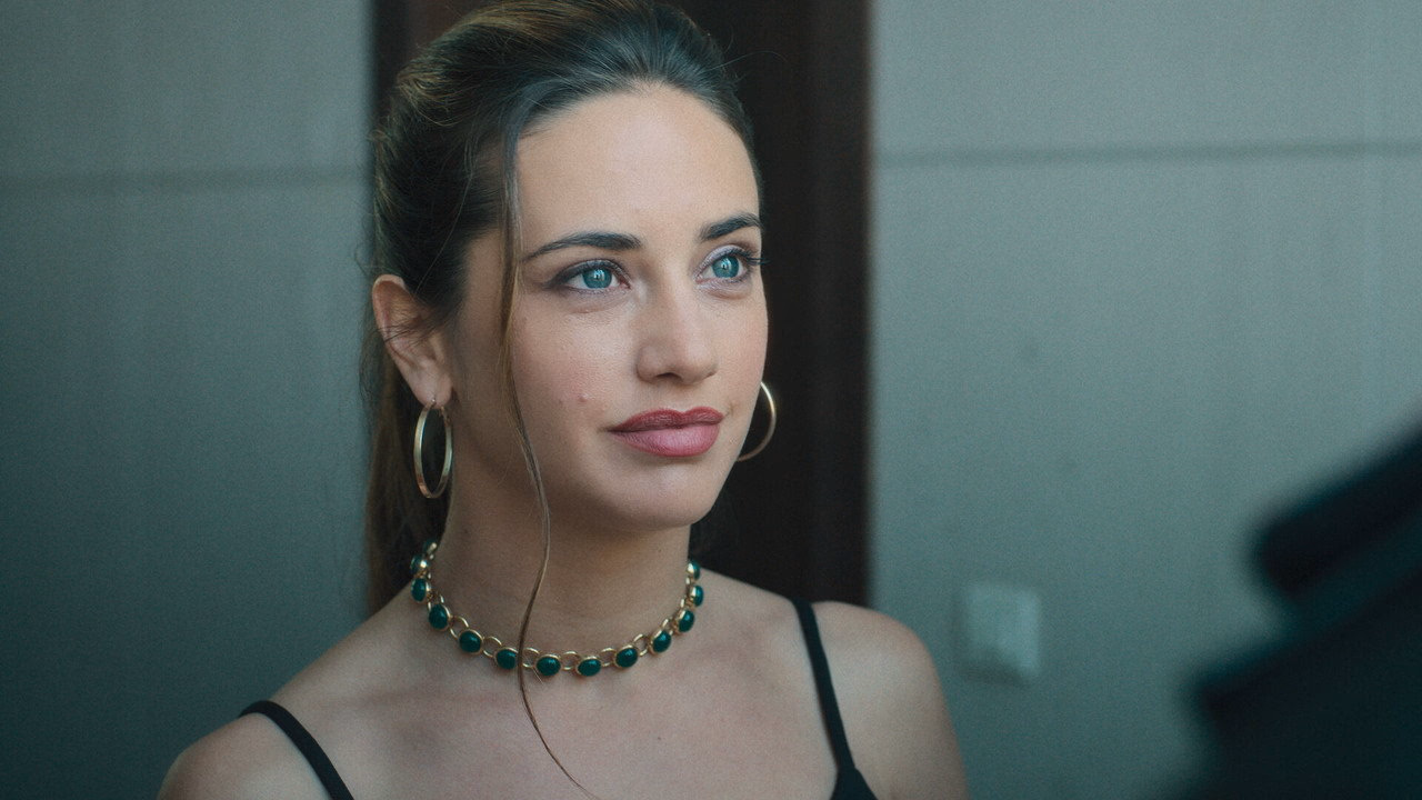 Sınır Yok (Dizi) 1. Sezon 1. Bölüm izle
