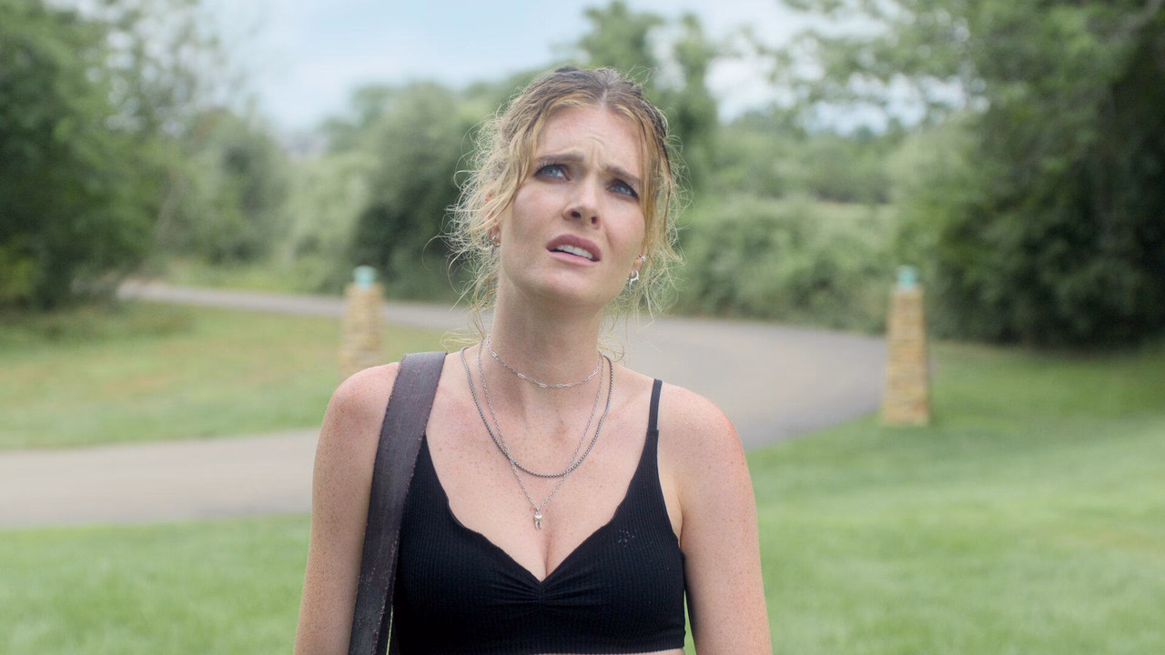 Sirens 1. Sezon 1. Bölüm izle