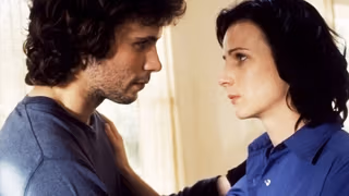 Six Feet Under 1. Sezon 12. Bölüm izle