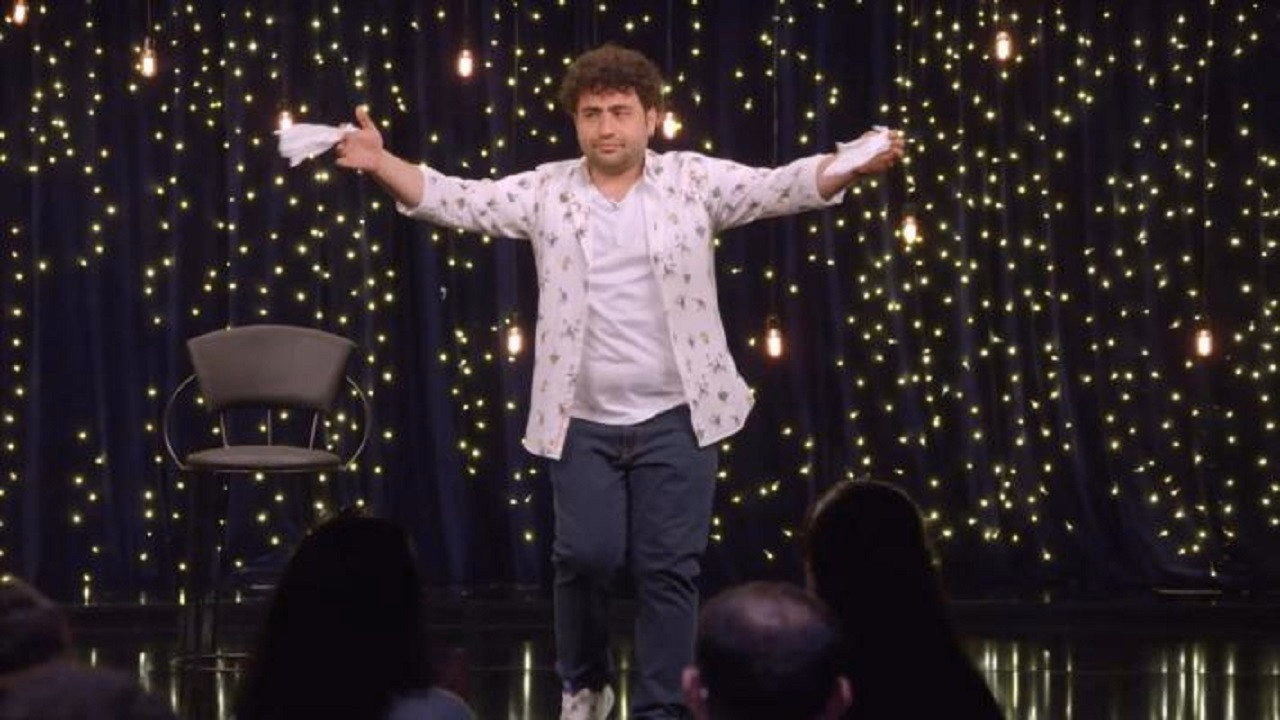 Stand-Up Evreni 1. Sezon 1. Bölüm izle