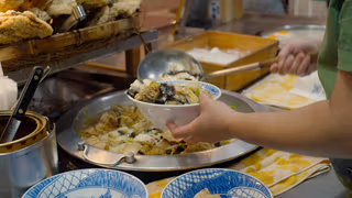 Street Food: Asya 1. Sezon 5. Bölüm izle