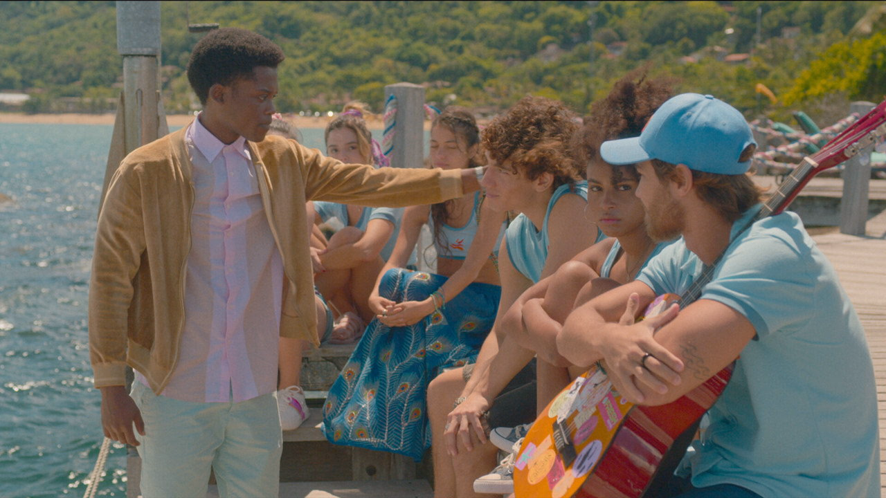 Summer Heat 1. Sezon 6. Bölüm izle