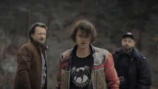 Tepedekiler 1. Sezon 1. Bölüm izle