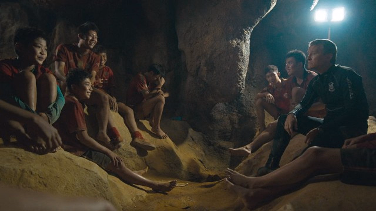 Thai Cave Rescue 1. Sezon 5. Bölüm izle