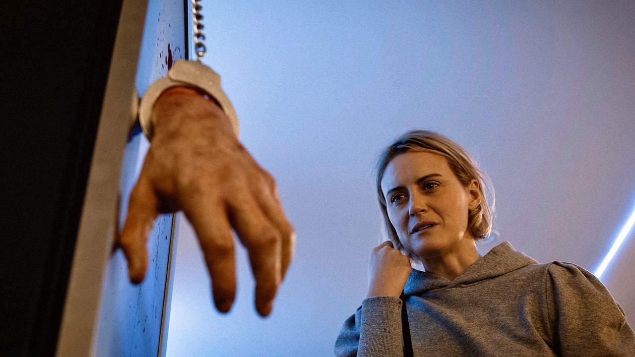 The Bite 1. Sezon 2. Bölüm izle