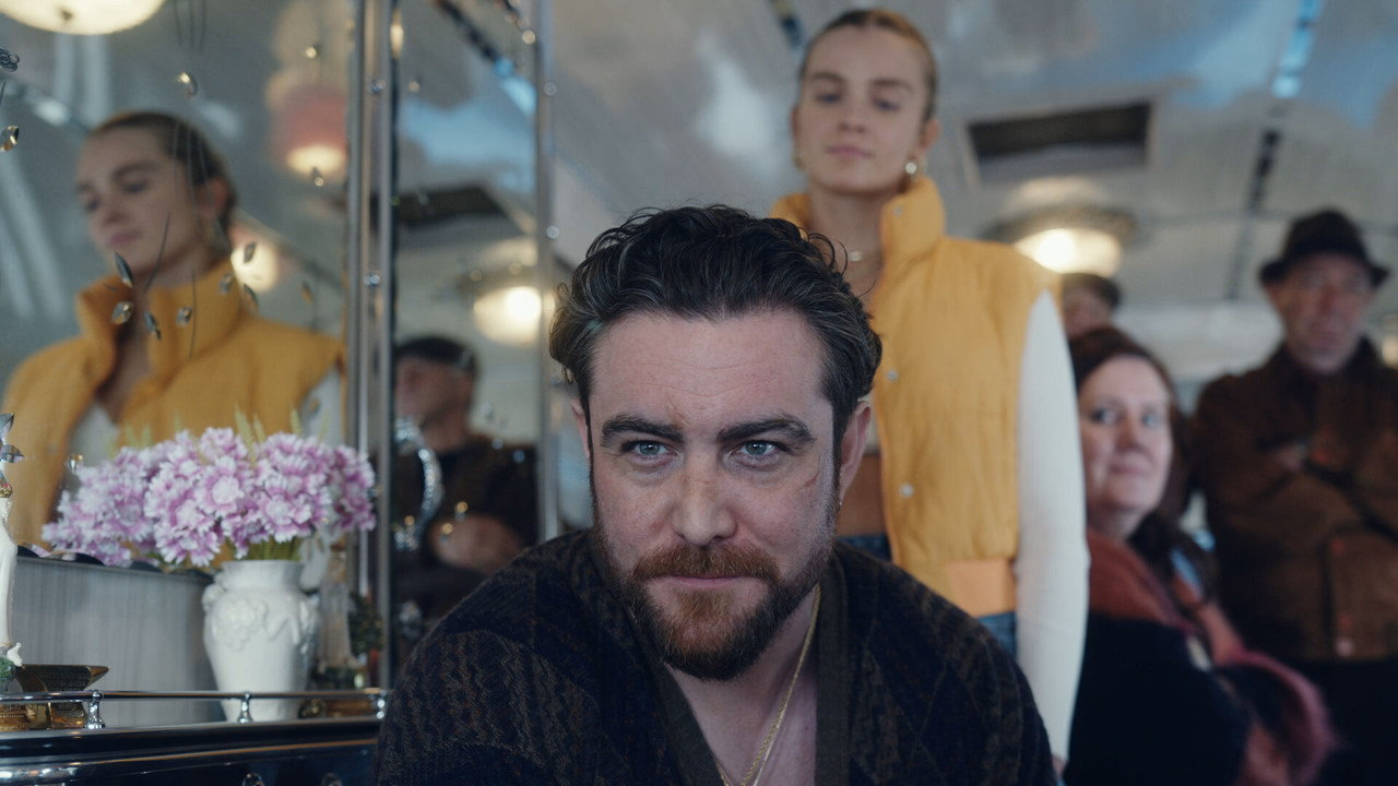 The Gentlemen 1. Sezon 5. Bölüm izle