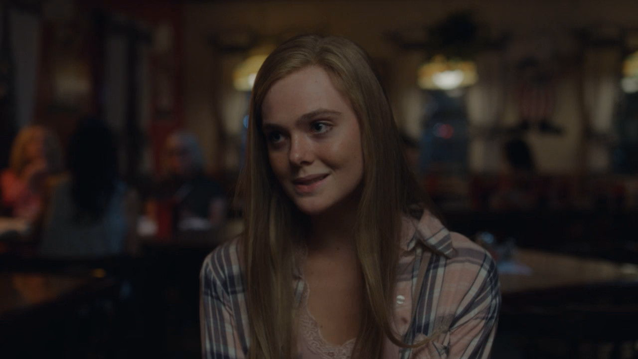 The Girl from Plainville 1. Sezon 1. Bölüm izle