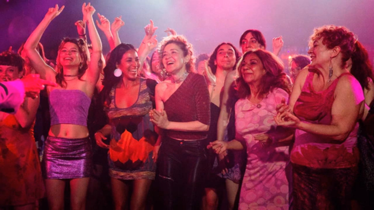 The Invisible Ladies 1. Sezon 3. Bölüm izle