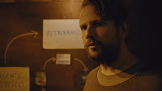 The Mechanism 1. Sezon 8. Bölüm izle