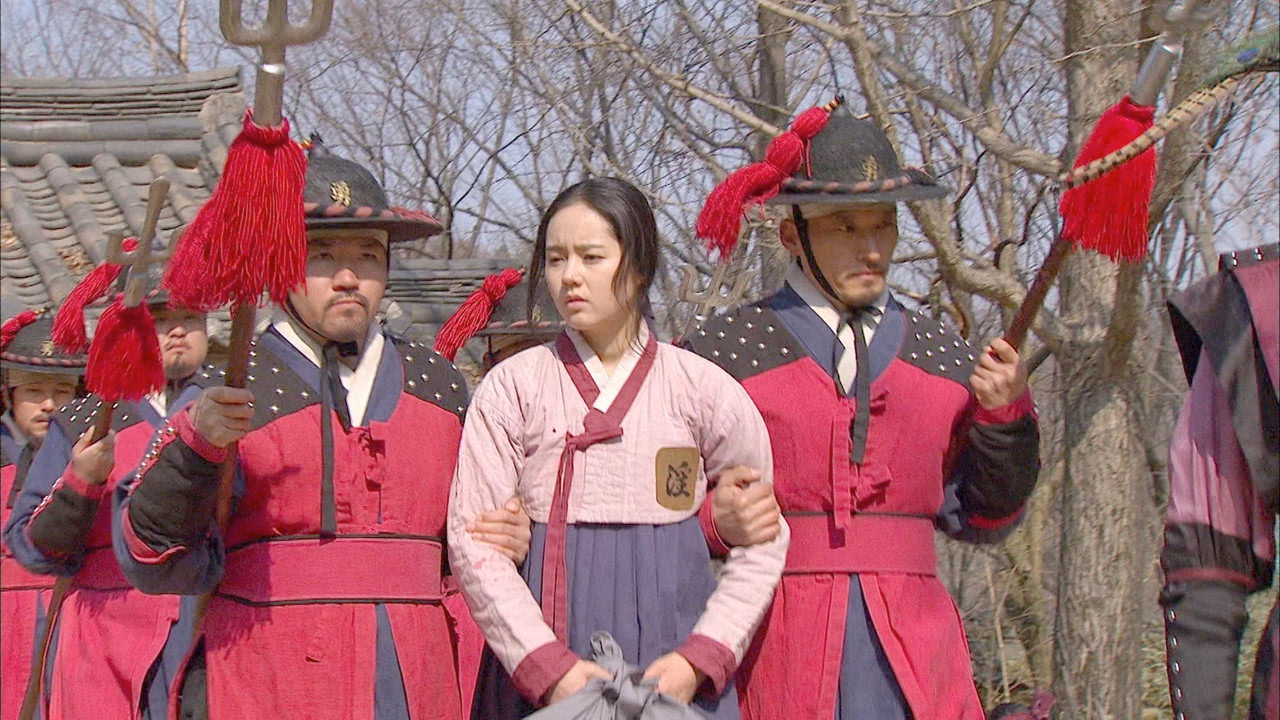 The Moon Embracing the Sun 1. Sezon 15. Bölüm izle