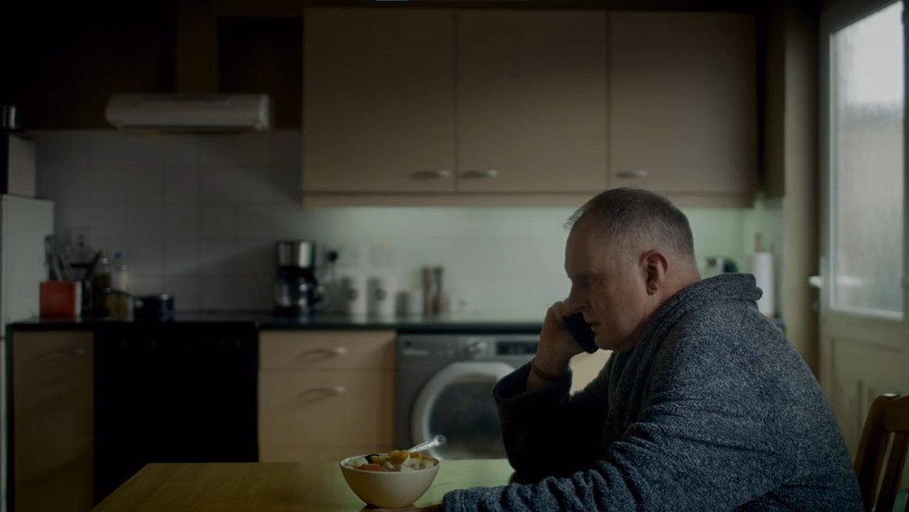 The Night Caller 1. Sezon 2. Bölüm izle