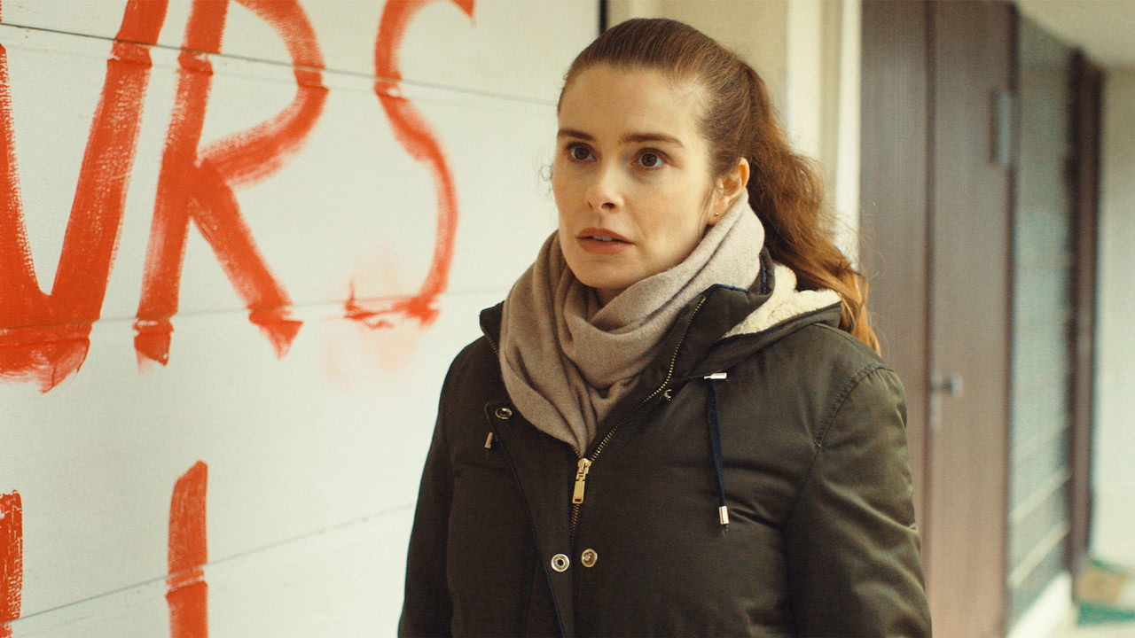 The Rumour 1. Sezon 2. Bölüm izle