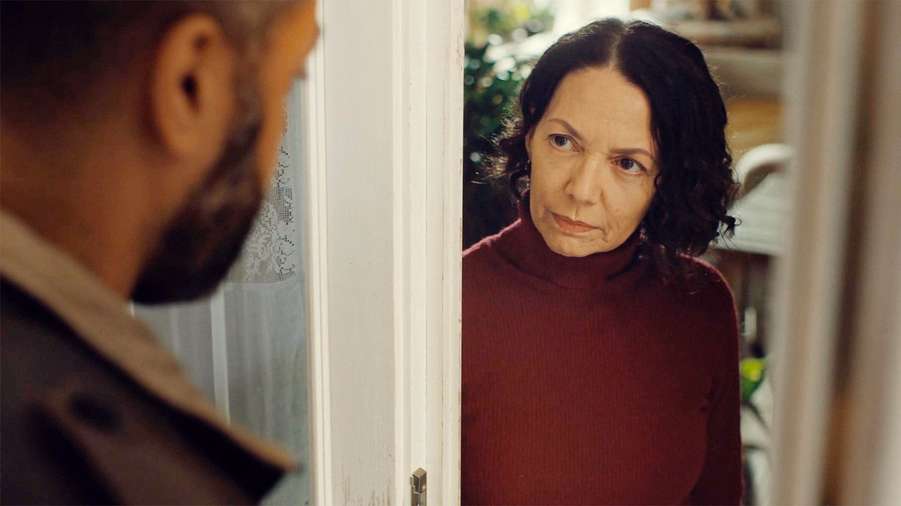 The Rumour 1. Sezon 5. Bölüm izle
