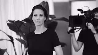 The Super Models 1. Sezon 4. Bölüm izle