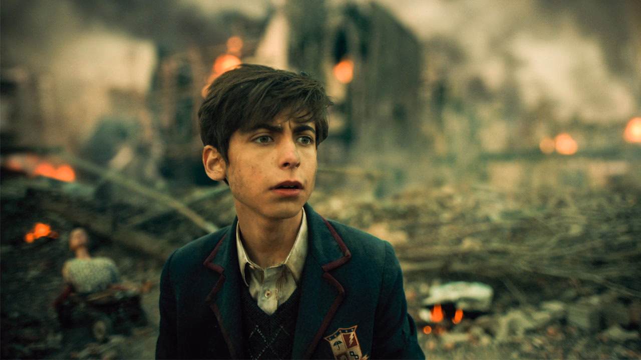 The Umbrella Academy 1. Sezon 2. Bölüm izle