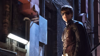 Titans 1. Sezon 1. Bölüm izle