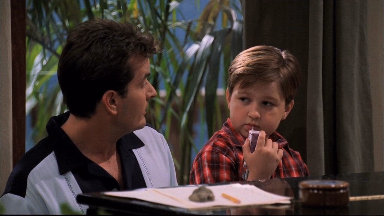 Two and a Half Men 1. Sezon 2. Bölüm izle