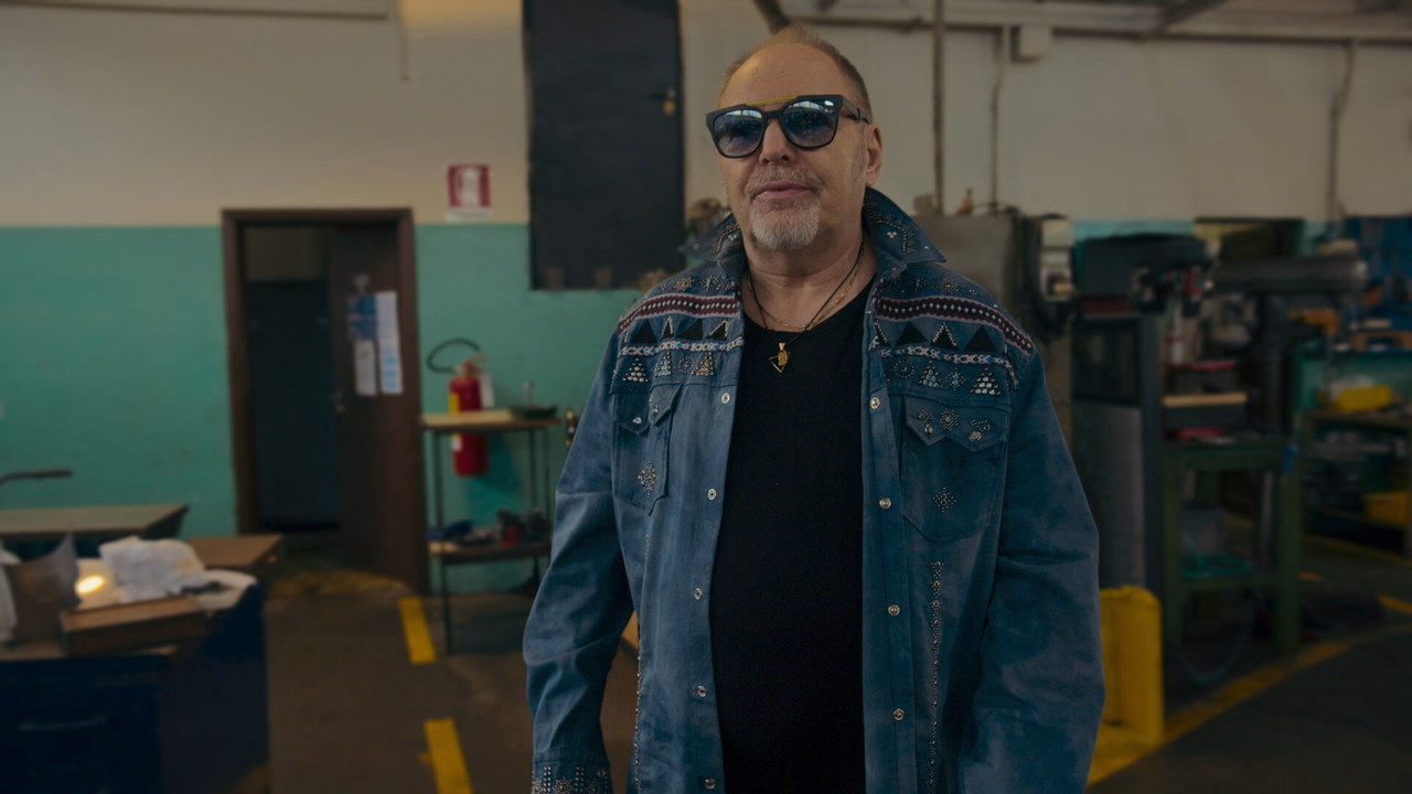 Vasco Rossi: Living It 1. Sezon 2. Bölüm izle