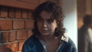 Veronika 1. Sezon 6. Bölüm izle