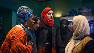 We Are Lady Parts 1. Sezon 1. Bölüm izle