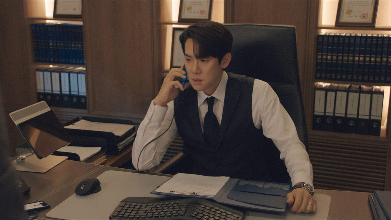 When the Phone Rings 1. Sezon 1. Bölüm izle