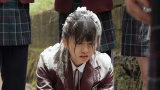 Who Are You: School 2015 1. Sezon 1. Bölüm izle