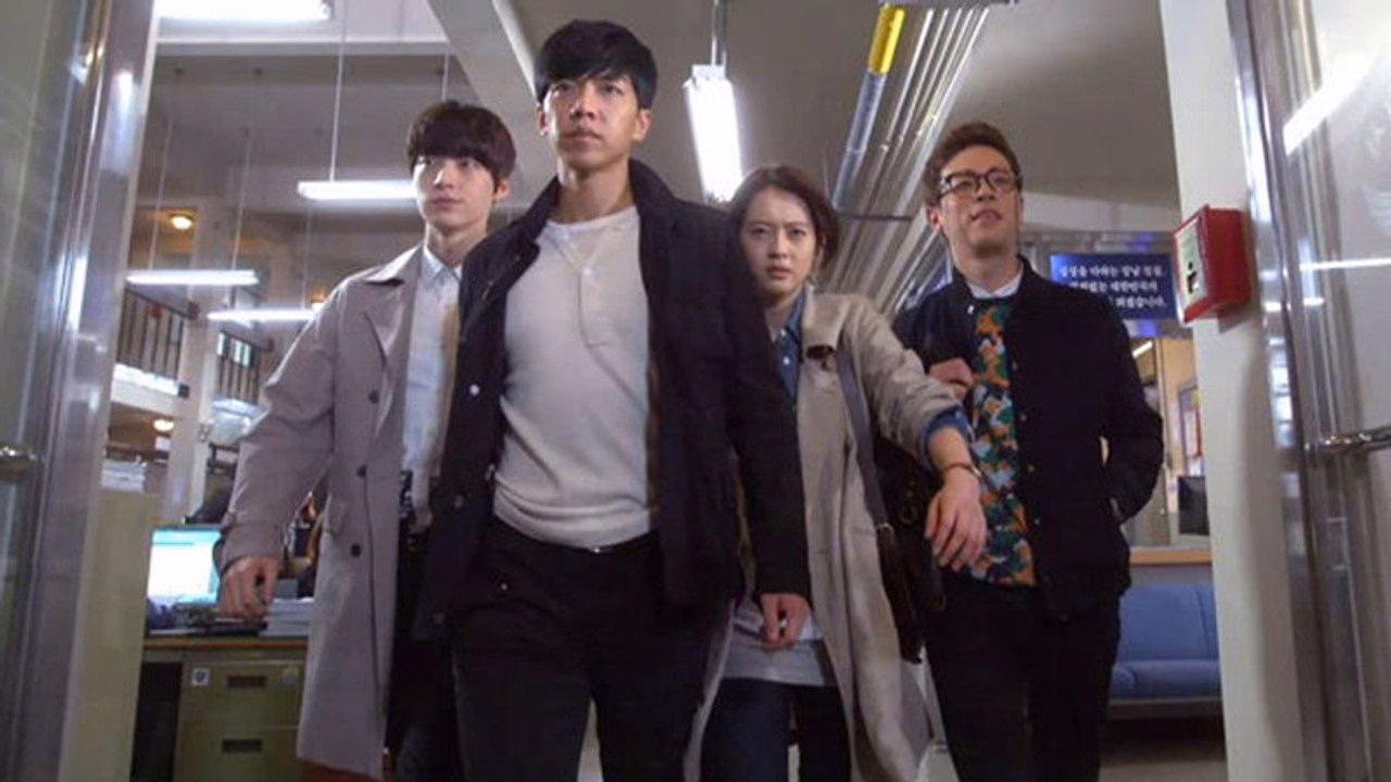 You're All Surrounded 1. Sezon 1. Bölüm izle