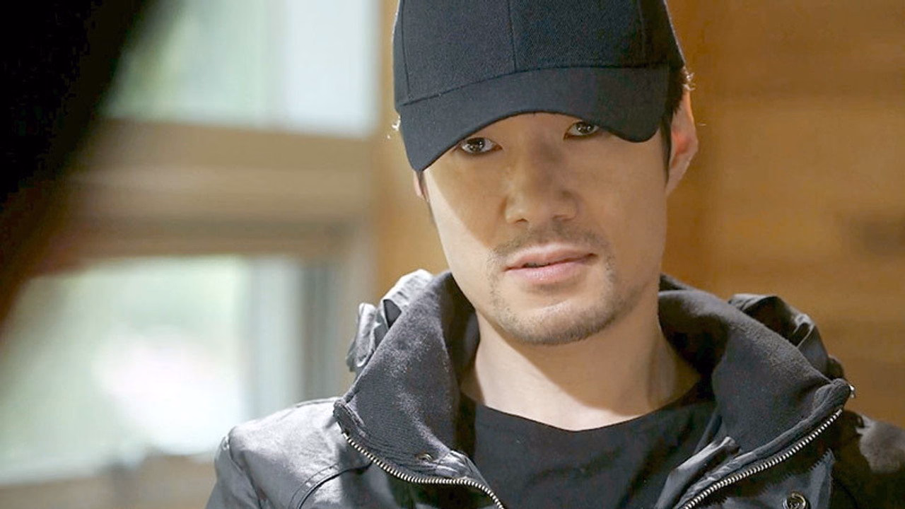 You're All Surrounded 1. Sezon 8. Bölüm izle