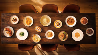 Chef's Table: Noodles arka plan
