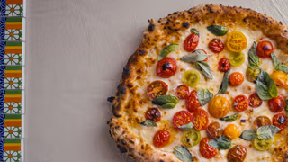 Chef's Table: Pizza arka plan