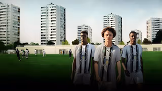 Now or Never - FC Montfermeil arka plan