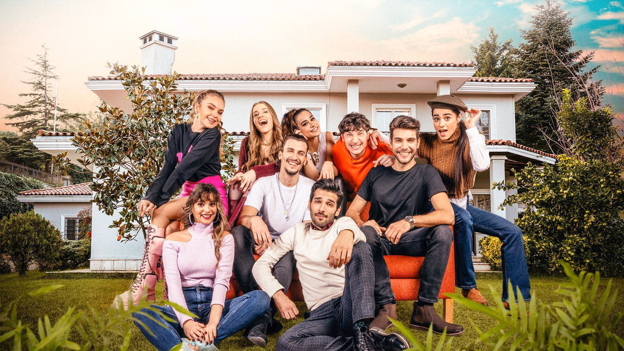 Öğrenci Evi 1. Sezon 1. Bölüm izle