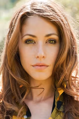 Amanda Crew filmleri