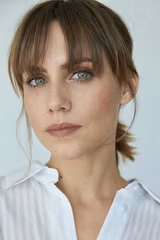 Aura Garrido filmleri